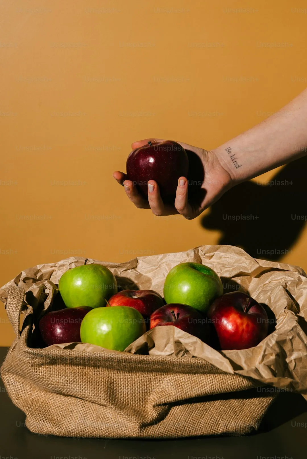 스마트 글래스란? AR, MR과 차이점 총정리