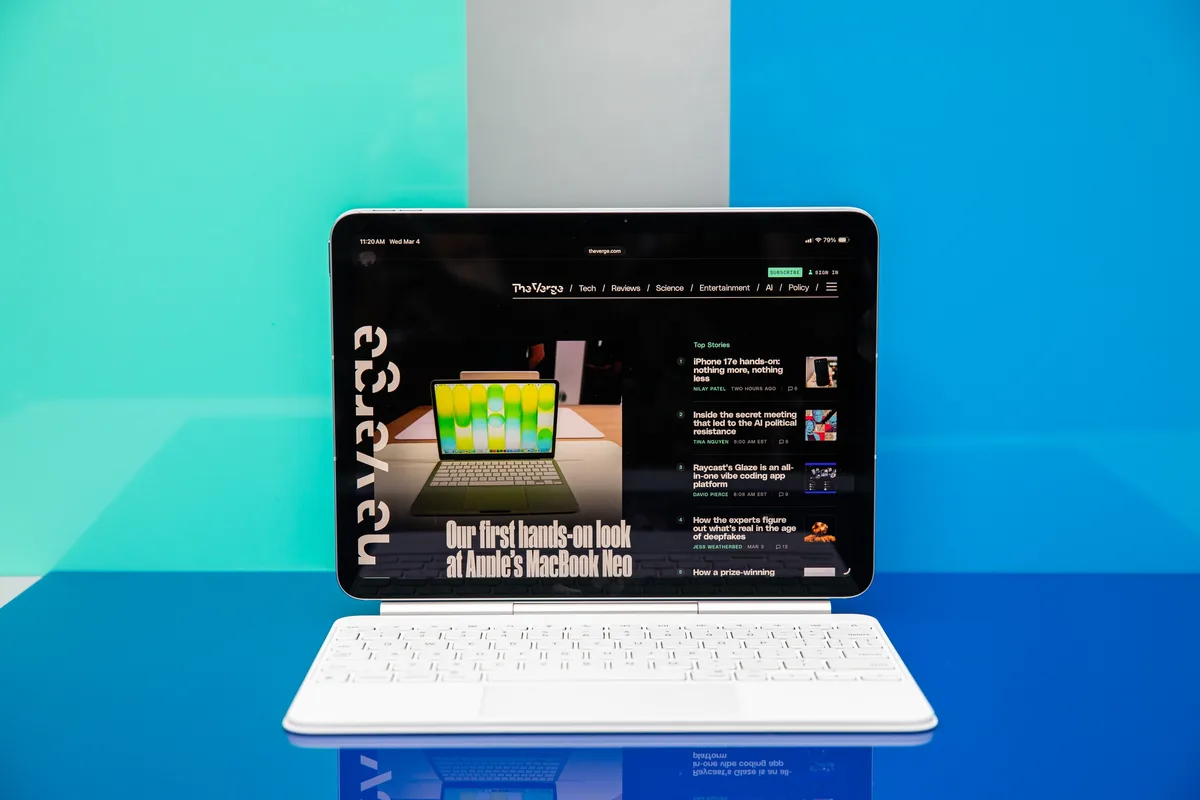 iPad, mini, Air, Pro 모델 차이부터 셀룰러 vs Wi-Fi 선택법, 저장 용량 기준, 싸게 사는 구매 타이밍까지 한 번에 정리했다. 처음 사는 사람도 헷갈리지 않게.